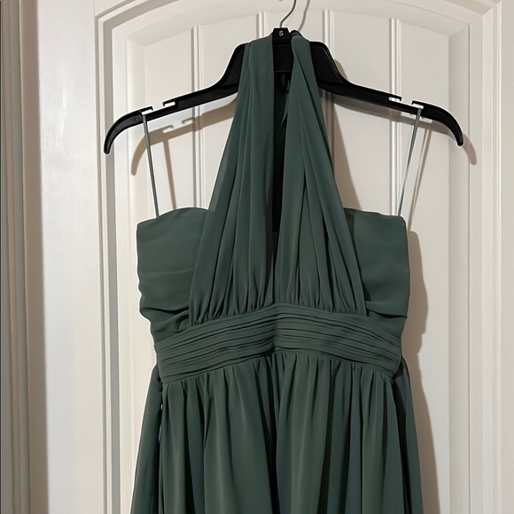 Elegant Eucalyptus Birdy Grey Green Maxi Dress - Picture 2 of 5